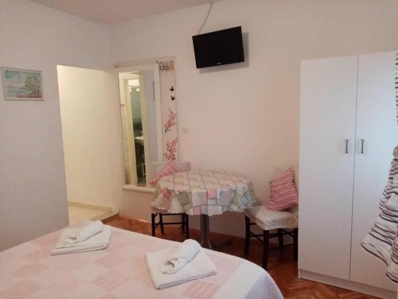 Apartmani Jela Makarska Bagian luar foto
