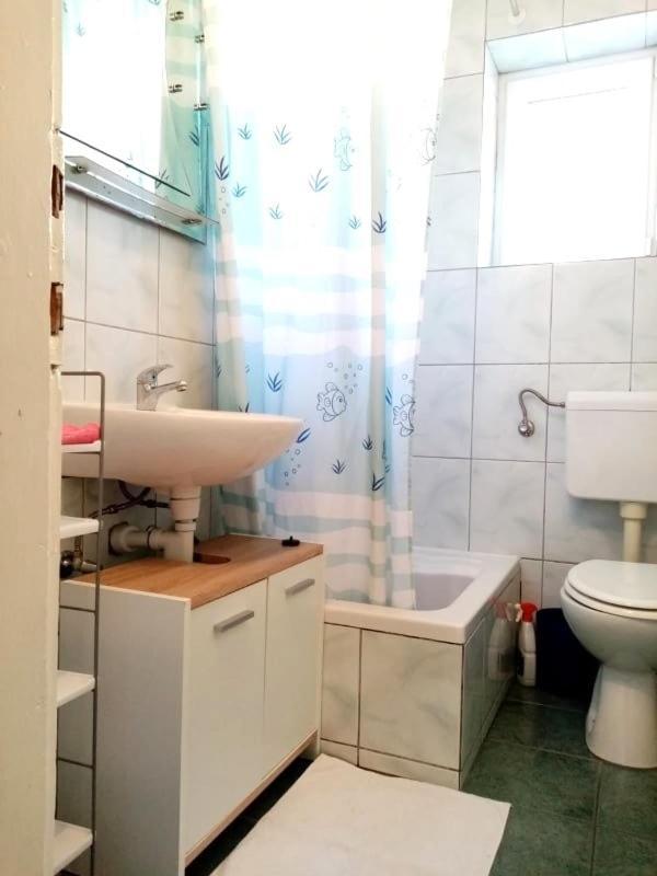 Apartmani Jela Makarska Bagian luar foto