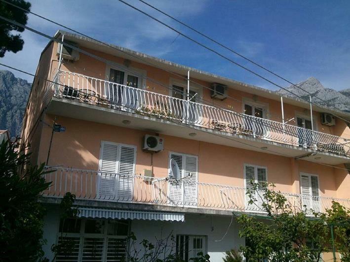 Apartmani Jela Makarska Bagian luar foto