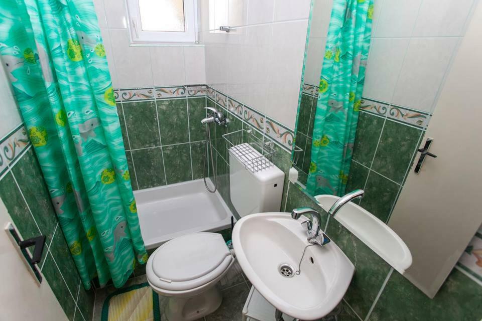 Apartmani Jela Makarska Bagian luar foto